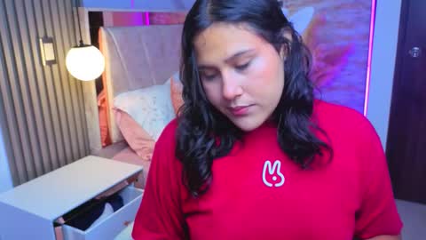 Snapshot of luna_jonez2 chatting on October 26, 2025, 9:15 am Luna Jonez online show from October 26, 2025, 9:15 am