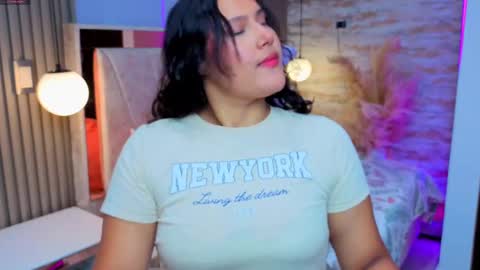 Snapshot of luna_jonez2 chatting on November 14, 2025, 11:20 am Luna Jonez online show from November 14, 2025, 11:20 am