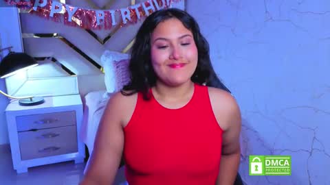 Snapshot of luna_jonez2 chatting on December 4, 2025, 10:57 am Luna Jonez online show from December 4, 2025, 10:57 am