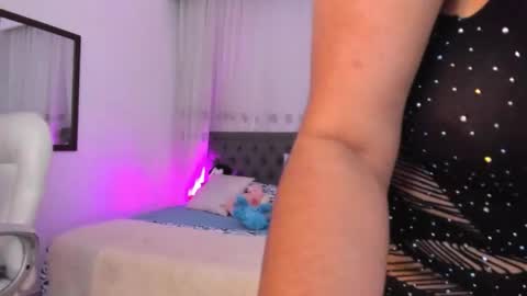 Luna online show from January 15, 2026, 11:15 am