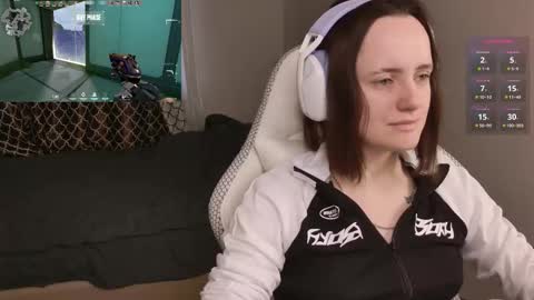 Snapshot of luna_loveeee chatting on October 23, 2025, 4:12 am luna_loveeee online show from October 23, 2025, 4:12 am