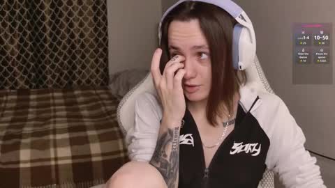 Snapshot of luna_loveeee chatting on October 29, 2025, 4:04 am luna_loveeee online show from October 29, 2025, 4:04 am