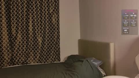 Snapshot of luna_loveeee chatting on November 16, 2025, 3:01 am luna_loveeee online show from November 16, 2025, 3:01 am