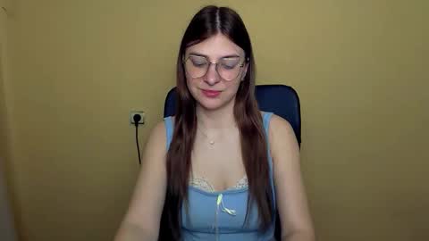 Snapshot of luna_lush_ chatting on February 28, 2026, 8:04 am Luna online show from February 28, 2026, 8:04 am