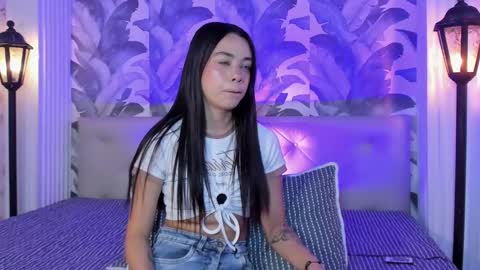 Luna Morgan online show from November 4, 2025, 3:49 am