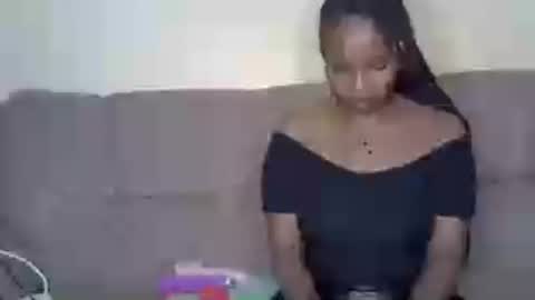 Snapshot of luna_peachy chatting on June 18, 2026, 7:52 am luna_peachy online show from June 18, 2026, 7:52 am