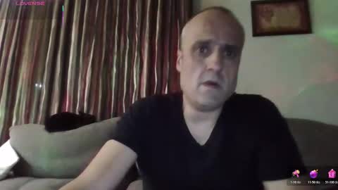 Luna online show from October 28, 2025, 9:28 pm