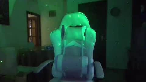 Luna online show from February 27, 2026, 8:31 pm