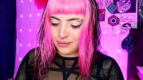 MISS LUNA  online show from December 31, 2024, 9:28 pm