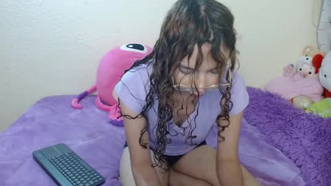 Snapshot of luna_rios69 chatting on April 9, 2026, 4:34 am luna_rios69 online show from April 9, 2026, 4:34 am