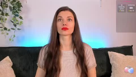 Snapshot of luna_smille chatting on May 18, 2026, 7:14 am luna_smille online show from May 18, 2026, 7:14 am
