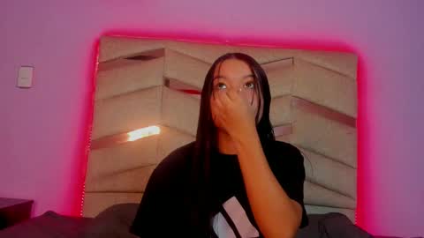 Snapshot of luna_sweeett_ chatting on December 5, 2024, 12:22 pm Luna online show from December 5, 2024, 12:22 pm