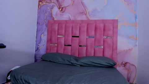 Snapshot of luna_sweeett_ chatting on December 7, 2024, 12:13 pm Luna online show from December 7, 2024, 12:13 pm