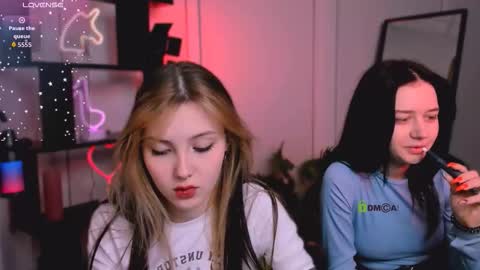 Luna online show from November 26, 2025, 5:52 am