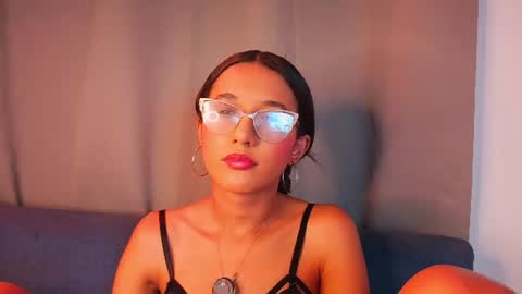 luna_valen online show from July 16, 2026, 9:32 pm