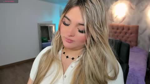 Snapshot of luna_volk chatting on May 5, 2026, 3:25 am Luna online show from May 5, 2026, 3:25 am