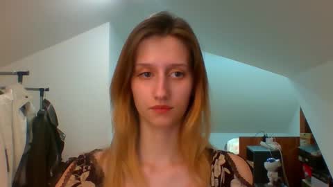 Snapshot of luna_xsensual chatting on January 24, 2025, 6:25 pm L U N A online show from January 24, 2025, 6:25 pm