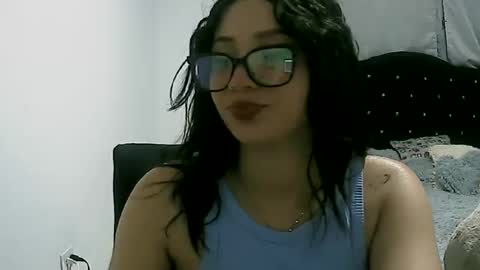 Snapshot of lunaa_sub chatting on January 23, 2025, 4:09 am lunaa_sub online show from January 23, 2025, 4:09 am
