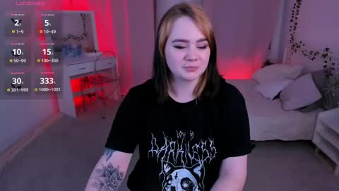 Li online show from November 3, 2025, 2:07 pm