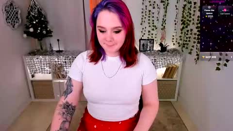 Snapshot of lunaali chatting on December 17, 2025, 9:10 pm Li online show from December 17, 2025, 9:10 pm