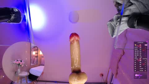 Luna online show from January 15, 2025, 1:02 am