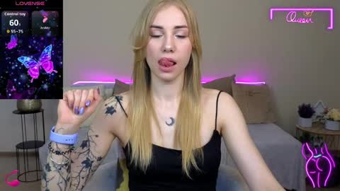 Snapshot of lunabelli chatting on May 17, 2026, 6:44 am LunaBelli online show from May 17, 2026, 6:44 am