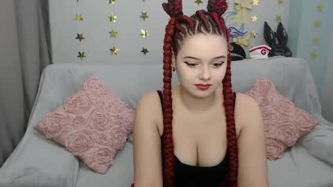 Snapshot of lunablueb chatting on March 1, 2026, 5:53 am Luna online show from March 1, 2026, 5:53 am