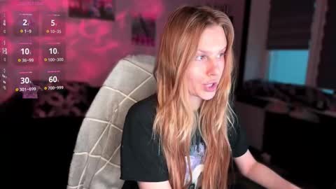 Snapshot of lunacyy chatting on February 13, 2026, 5:47 am Britney online show from February 13, 2026, 5:47 am