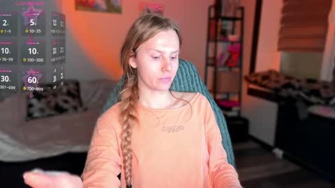 Snapshot of lunacyy chatting on February 19, 2026, 11:23 pm Britney online show from February 19, 2026, 11:23 pm