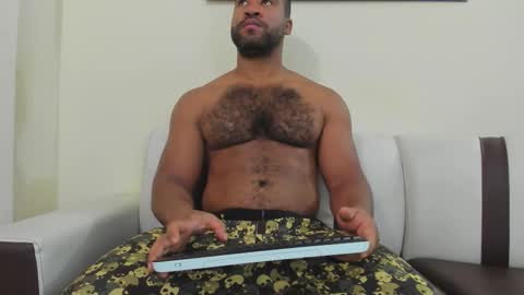 Snapshot of lunainsane58 chatting on October 1, 2025, 7:25 am Luna online show from October 1, 2025, 7:25 am