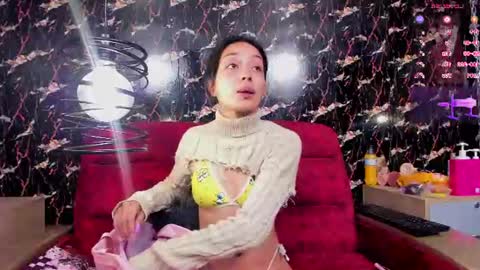Snapshot of lunaixmoon_ chatting on July 19, 2026, 12:20 pm Luna online show from July 19, 2026, 12:20 pm