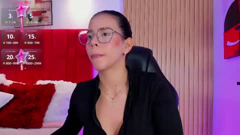 Snapshot of lunamillers_ chatting on July 3, 2026, 4:19 am lunamillers_ online show from July 3, 2026, 4:19 am