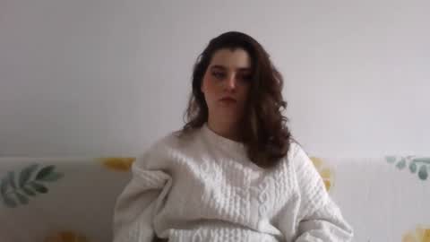 Snapshot of lunamoody chatting on September 28, 2025, 9:47 am lunamoody online show from September 28, 2025, 9:47 am