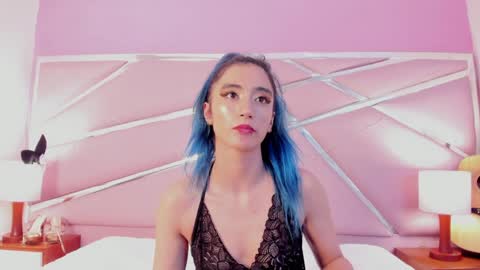 Snapshot of lunapagee chatting on January 25, 2025, 2:14 pm Luna Page online show from January 25, 2025, 2:14 pm