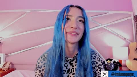 Snapshot of lunapagee chatting on February 7, 2025, 5:18 pm Luna Page online show from February 7, 2025, 5:18 pm