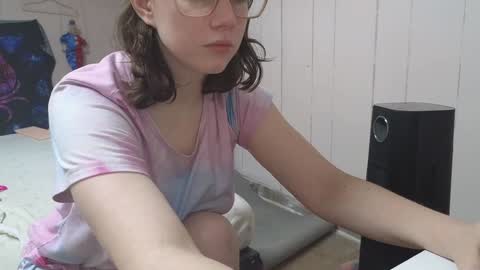 lunaquinn45 online show from January 3, 2025, 12:22 am