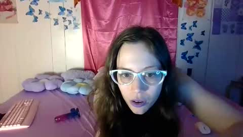 lunaquinn45 online show from October 24, 2025, 11:34 pm