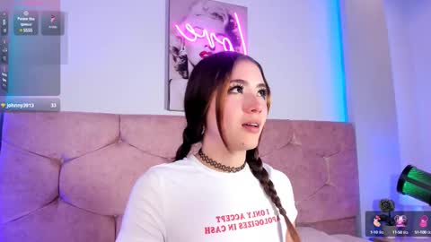 Snapshot of lunar_leen chatting on February 20, 2025, 10:04 pm Luna online show from February 20, 2025, 10:04 pm