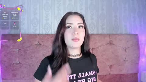 Snapshot of lunar_leen chatting on September 10, 2025, 8:09 pm Luna online show from September 10, 2025, 8:09 pm