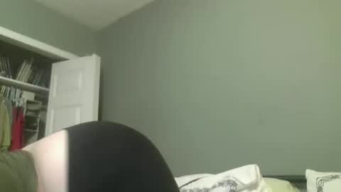 Snapshot of lunar_nightstar chatting on October 24, 2025, 10:39 pm lunar_nightstar online show from October 24, 2025, 10:39 pm