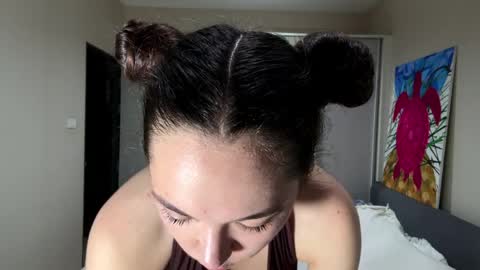 lunarameli online show from April 3, 2026, 4:16 pm