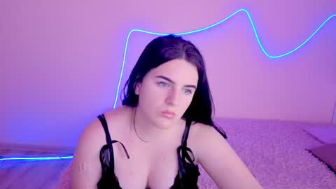 Valeria online show from June 9, 2026, 9:37 pm