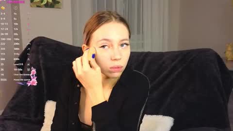 Kelly online show from September 17, 2025, 4:19 pm