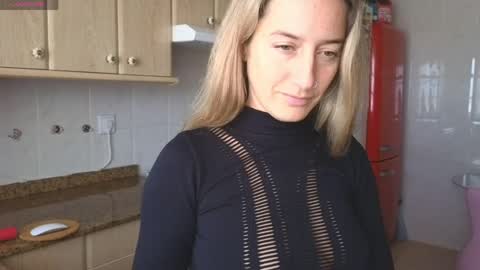  Luna online show from April 1, 2026, 1:41 pm