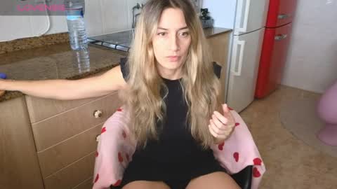  Luna online show from May 10, 2026, 12:54 pm