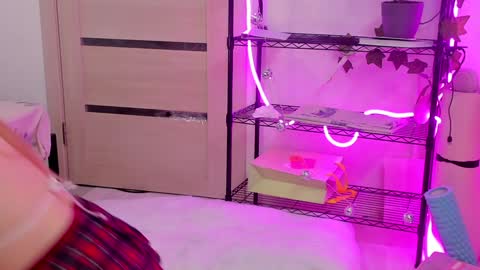 Kate online show from January 12, 2025, 3:39 am