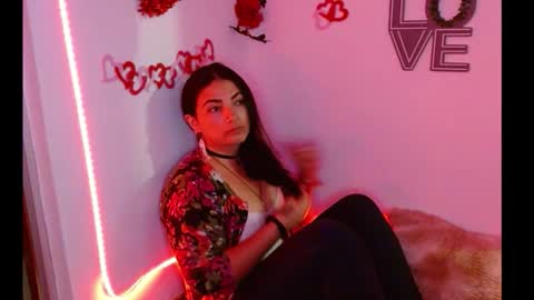 Snapshot of lunavegan chatting on November 6, 2025, 6:25 am lunavegan online show from November 6, 2025, 6:25 am