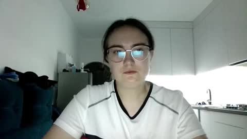 lunavelvet3 online show from October 30, 2025, 9:04 pm