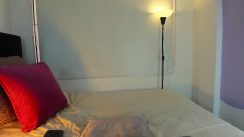 Snapshot of lunavelvet7 chatting on February 3, 2026, 7:08 pm lunavelvet7 online show from February 3, 2026, 7:08 pm