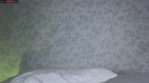 Snapshot of luneva chatting on December 23, 2024, 5:49 am Eva online show from December 23, 2024, 5:49 am